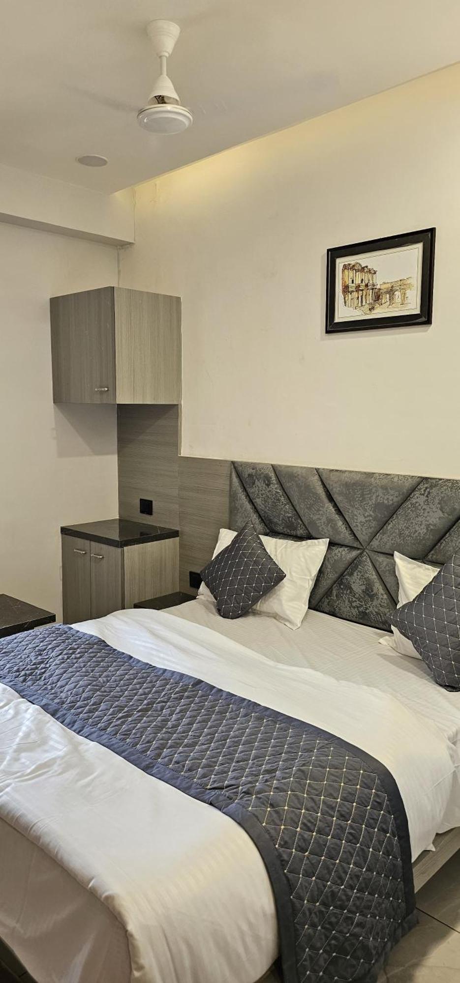 אחמדאבאד Hotel Allen מראה חיצוני תמונה