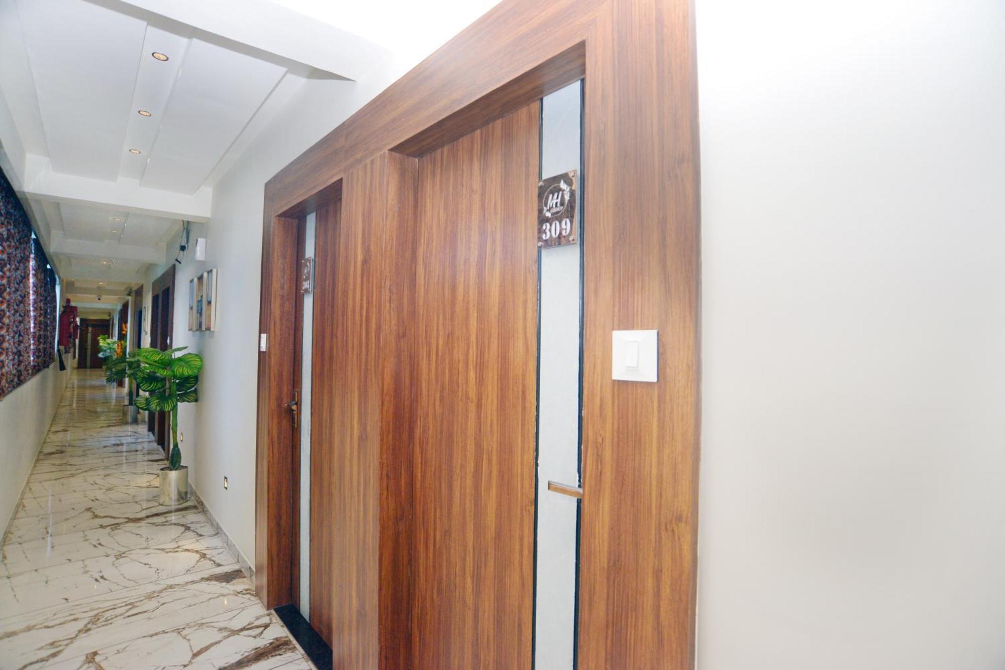אחמדאבאד Hotel Allen מראה חיצוני תמונה