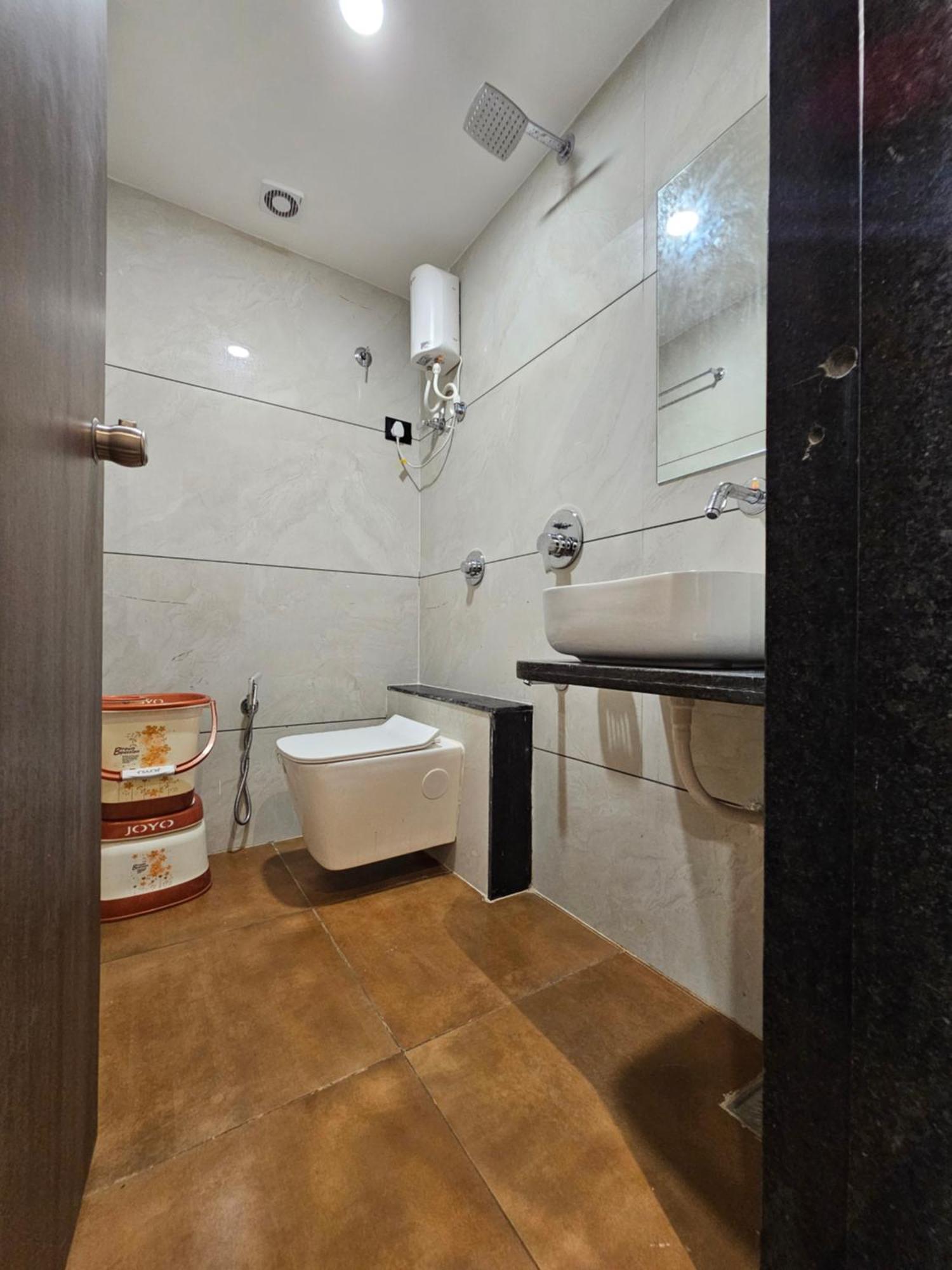 אחמדאבאד Hotel Allen מראה חיצוני תמונה